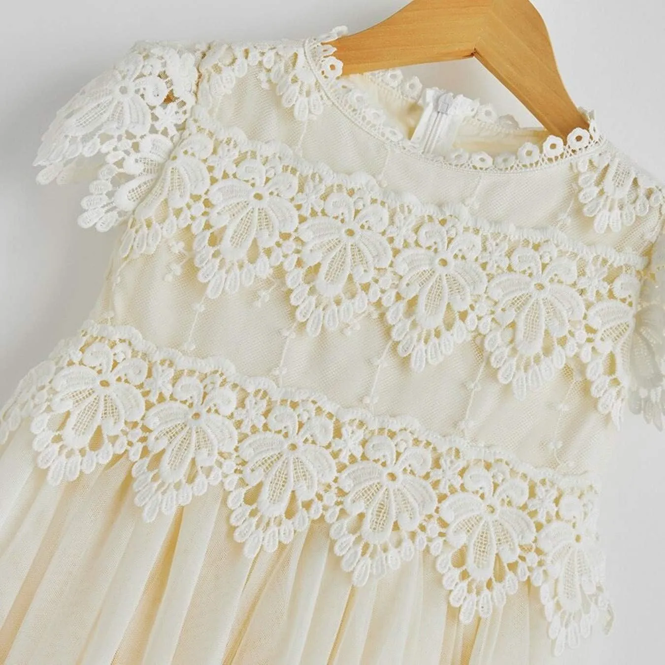 2Bunnies Girl Boho Bohemian Rustic Communion Crochet Lace A-Line Tulle Flower Girl Dress