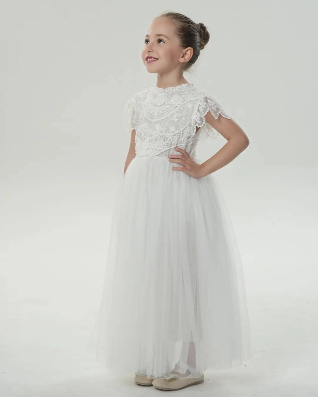2Bunnies Girl Boho Bohemian Rustic Communion Crochet Lace A-Line Tulle Flower Girl Dress